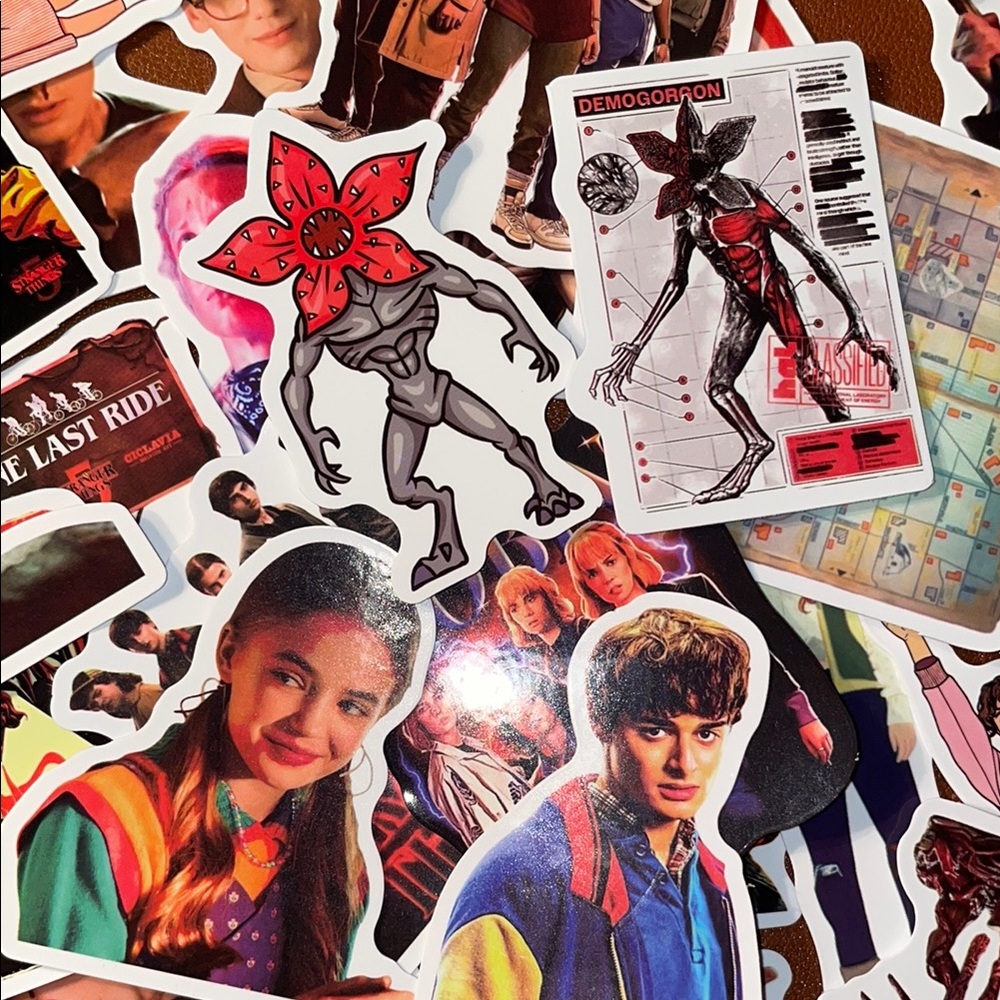 Stranger Things 5 The Last Ride Sticker Pack - 50 - Picture 3 of 4